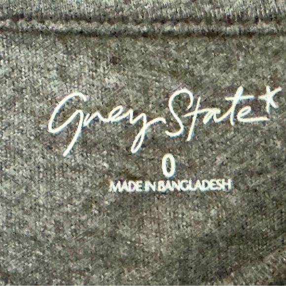 Grey State NWT Sz 0/XS Women's Graphitr Long Sleeve Top - Picture 2 of 4